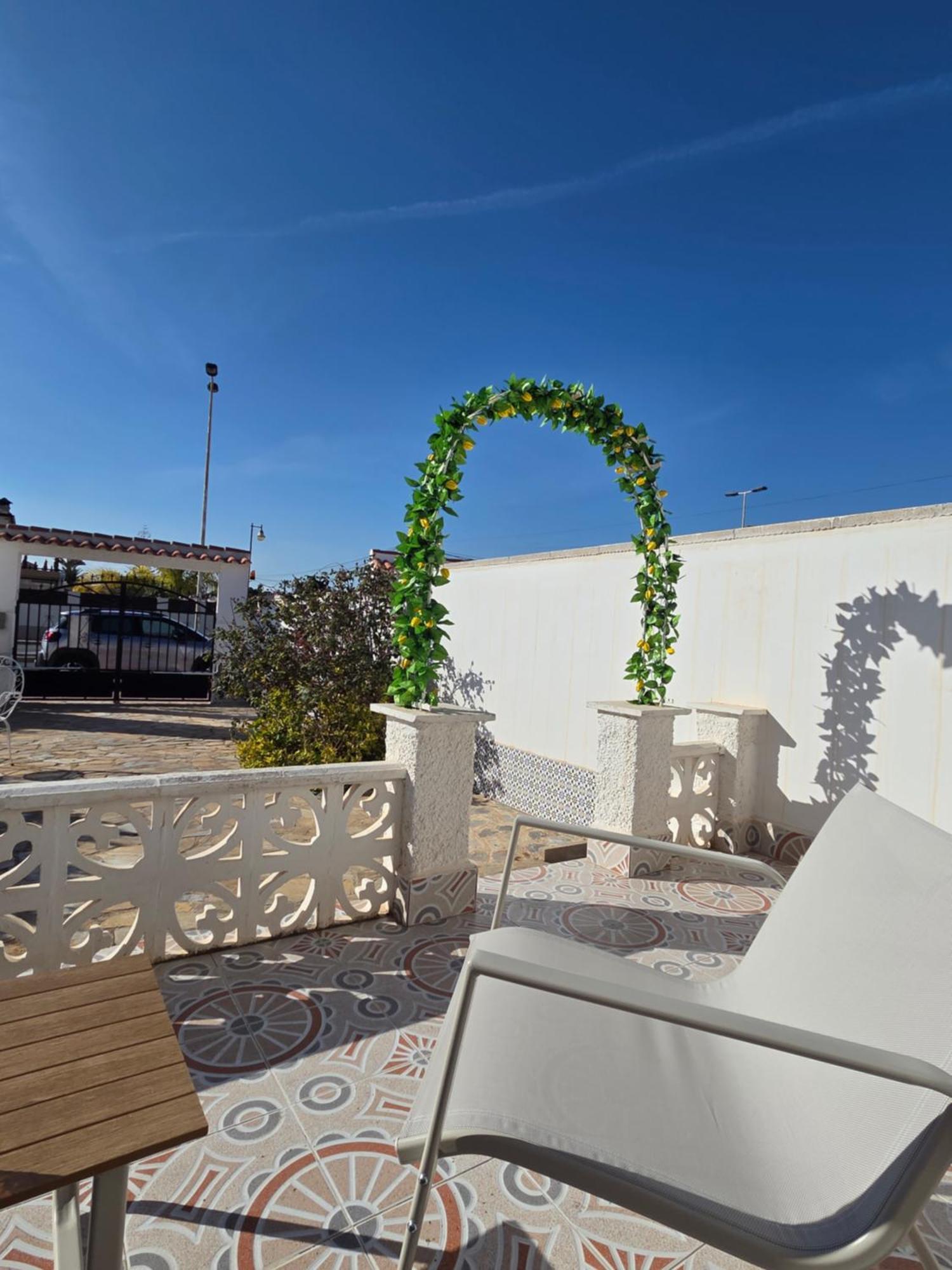 Holiday Apartments Торрев'єха Екстер'єр фото