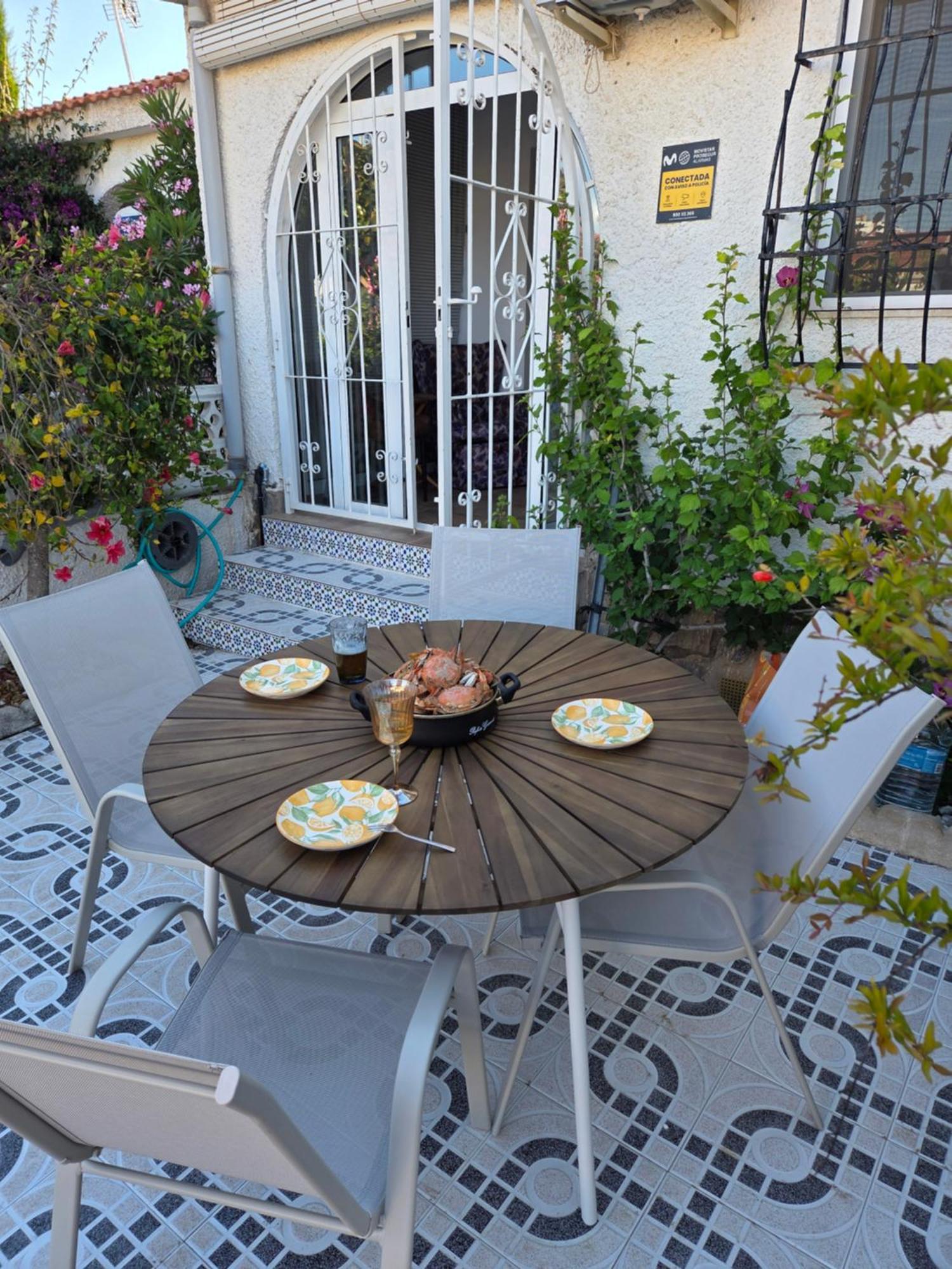 Holiday Apartments Торрев'єха Екстер'єр фото
